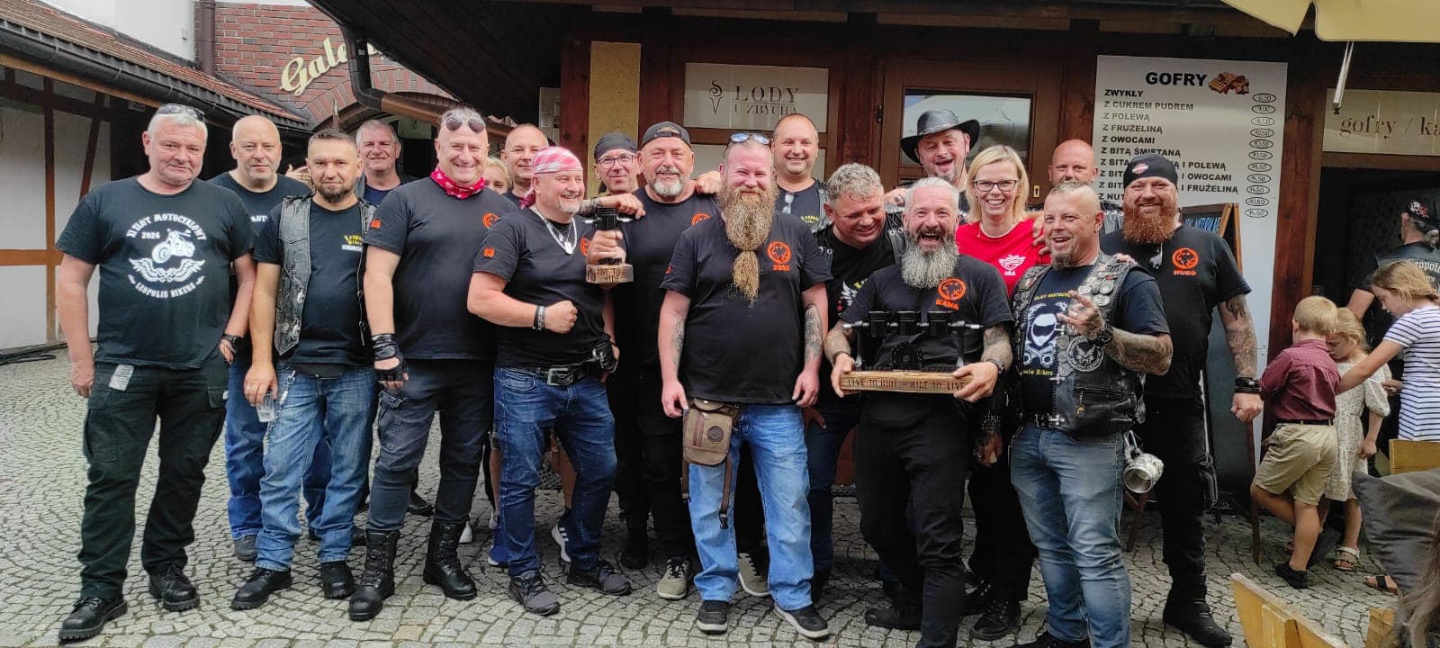 Zdjęcie grupowe